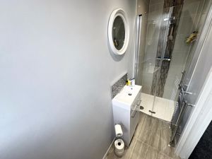 Photo 8- click for photo gallery